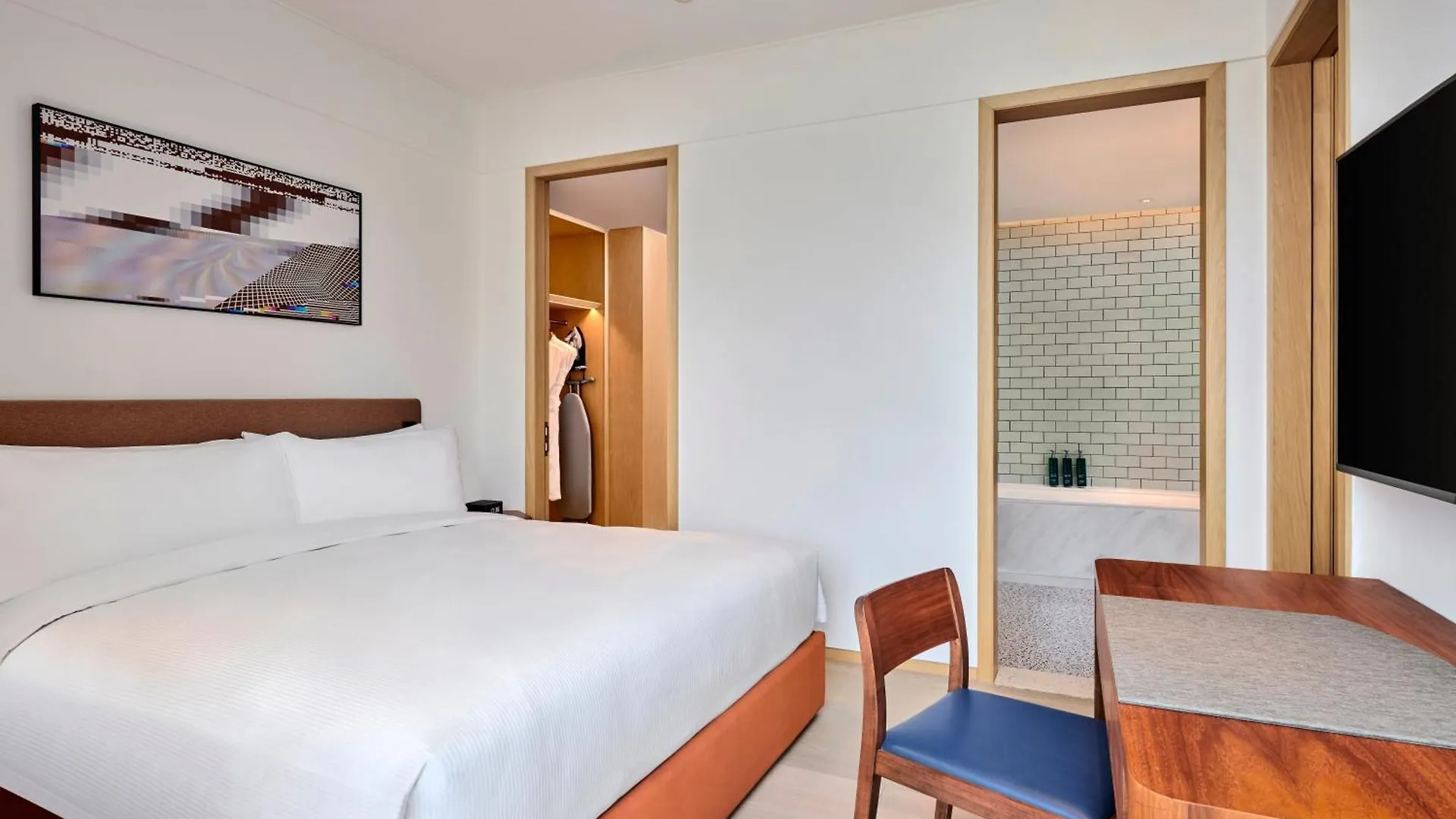 Doubletree By Hilton Shenzhen Airport Residences Hotel