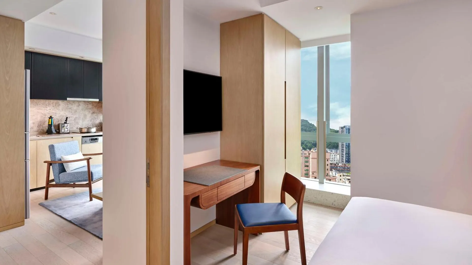 Doubletree By Hilton Shenzhen Airport Residences Hotel