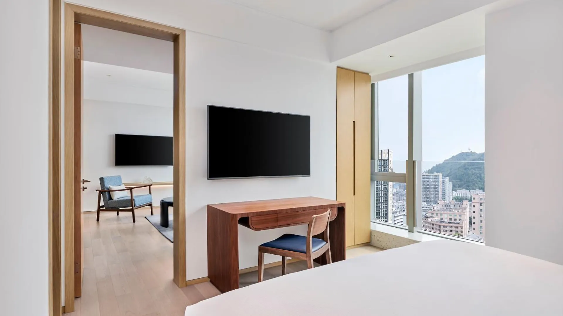 Doubletree By Hilton Shenzhen Airport Residences Hotel